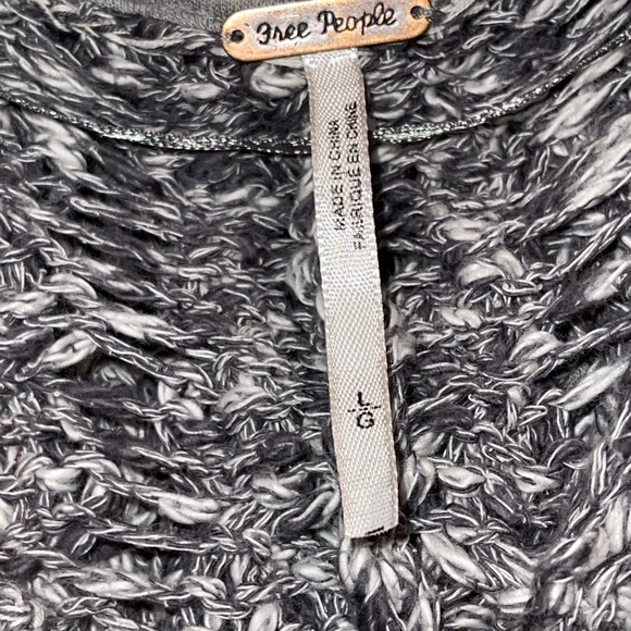 Free People zippered sweater - Picture 1 of 2